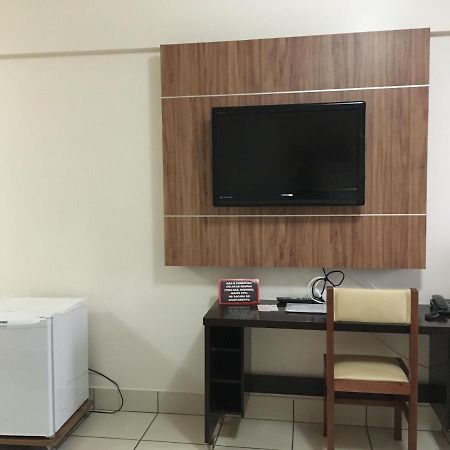 Diroma Exclusive - Piscinas Termais 24 Horas, Sauna, Copa Da Mamae, Limpeza Diaria, Estacionamento Gratis! Caldas Novas Exterior foto